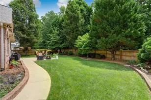 966 Tremore Club Dr, Burlington, NC 27215 - Photo 23