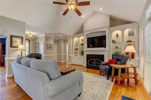 966 Tremore Club Dr, Burlington, NC 27215 - Photo 7