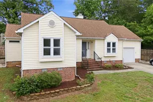 4032 Sherry Ct, Jamestown, NC 27282 - Photo 29