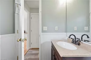 4032 Sherry Ct, Jamestown, NC 27282 - Photo 23