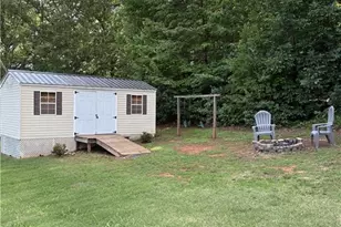 2474 Woodridge Dr, Asheboro, NC 27205 - Photo 17