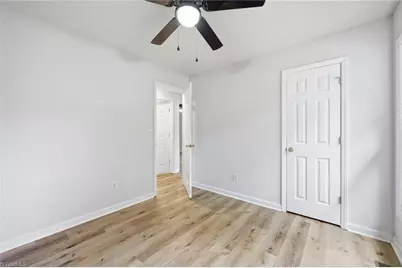 125 Bellevue Drive, High Point, NC 27265 - Photo 9