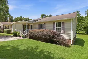 125 Bellevue Dr, High Point, NC 27265 - Photo 17