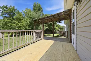 125 Bellevue Dr, High Point, NC 27265 - Photo 21