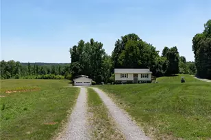 1744 R Chipman Dr, Yadkinville, NC 27055 - Photo 5