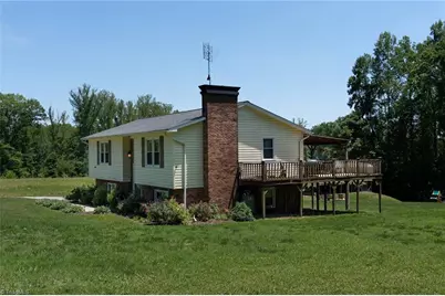 1744 R Chipman Drive, Yadkinville, NC 27055 - Photo 5