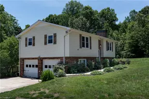 1744 R Chipman Dr, Yadkinville, NC 27055 - Photo 3