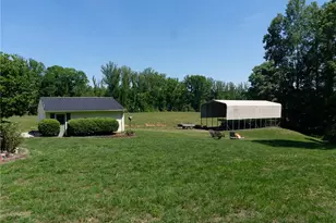 1744 R Chipman Dr, Yadkinville, NC 27055 - Photo 41