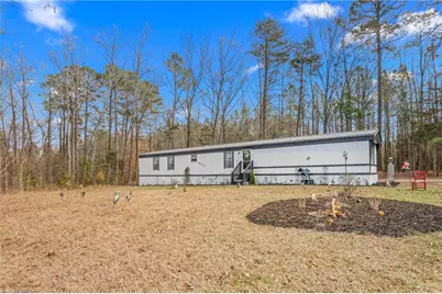 3402 Nc Highway 62, Liberty, NC 27298 - Photo 23