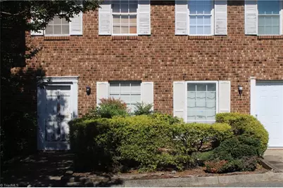 1315 Meadowview Road #E, Greensboro, NC 27403 - Photo 3