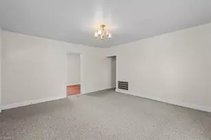 607 Thomas St, Reidsville, NC 27320 - Photo 19