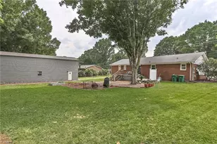 167 Speas Ave, Boonville, NC 27011 - Photo 3