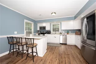 6404 Walnut Cove Rd, Walkertown, NC 27051 - Photo 13
