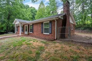 6404 Walnut Cove Rd, Walkertown, NC 27051 - Photo 3