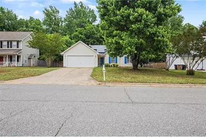 561 Whistling Swan Drive, Greensboro, NC 27406 - Photo 3