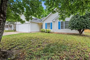 561 Whistling Swan Dr, Greensboro, NC 27406 - Photo 5