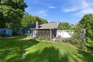 4214 Crabapple Ln, Greensboro, NC 27405 - Photo 3