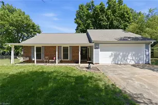 4214 Crabapple Ln, Greensboro, NC 27405 - Photo 1