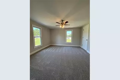 211 Bridge Street, Eden, NC 27288 - Photo 17
