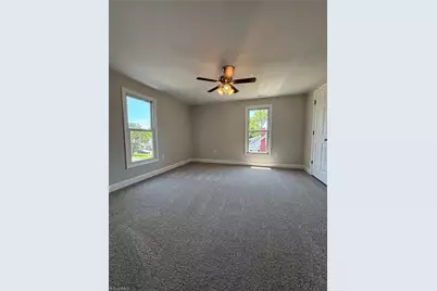 211 Bridge Street, Eden, NC 27288 - Photo 15