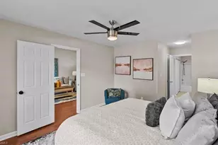 3738 Winborne Ln, Greensboro, NC 27410 - Photo 15