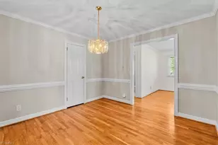 2706 Richard St, Greensboro, NC 27405 - Photo 17