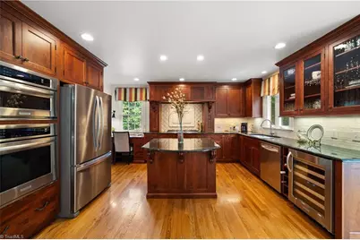 1015 Greenhurst Road, Winston-Salem, NC 27104 - Photo 9