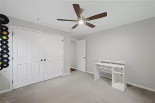 7404 Phelps Ct, Greensboro, NC 27409 - Photo 25