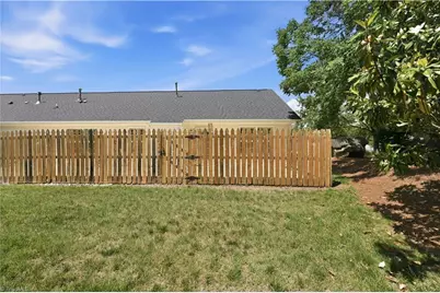 2035 Sweetbay Circle, Burlington, NC 27215 - Photo 33