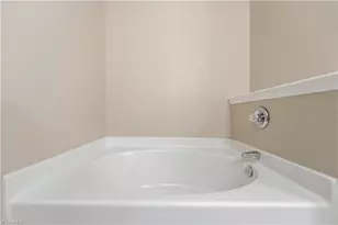 2035 Sweetbay Cir, Burlington, NC 27215 - Photo 23