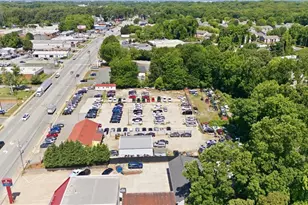 5216 Market St, Greensboro, NC 27409 - Photo 5