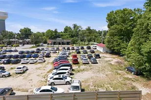 5216 Market St, Greensboro, NC 27409 - Photo 17