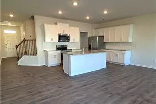 1664 Hallview Ct, Kernersville, NC 27284 - Photo 5