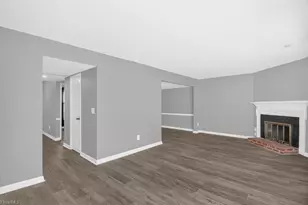3317 Regents Park Ln, Greensboro, NC 27455 - Photo 3