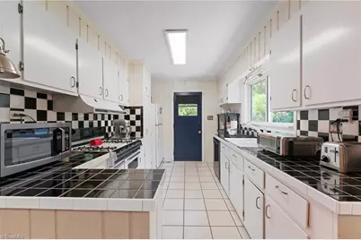 2519 Lullington Drive, Winston-Salem, NC 27103 - Photo 23
