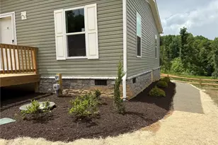 356 Teaberry Ln, Wilkesboro, NC 28697 - Photo 13
