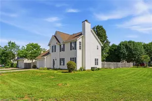 3650 Single Leaf Ct, High Point, NC 27265 - Photo 3