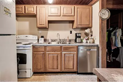 6620 Clyde King Road, Seagrove, NC 27341 - Photo 7