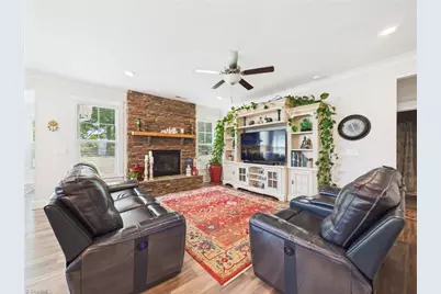 1096 Capulet Drive, Burlington, NC 27215 - Photo 15