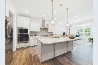 1096 Capulet Drive, Burlington, NC 27215 - Photo 7