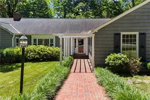 521 Buckingham Rd, Winston-Salem, NC 27104 - Photo 3