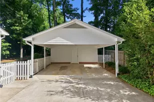 3318 Windrift Dr, Greensboro, NC 27410 - Photo 5