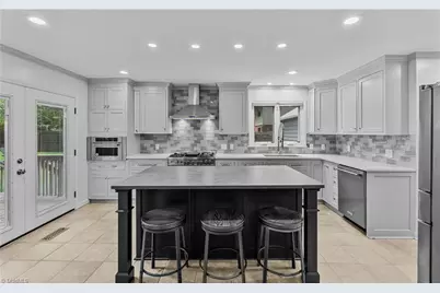 4803 Horseshoe Lane, Greensboro, NC 27410 - Photo 15