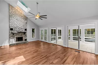 4803 Horseshoe Lane, Greensboro, NC 27410 - Photo 9