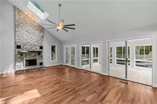 4803 Horseshoe Ln, Greensboro, NC 27410 - Photo 9
