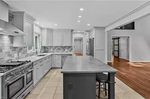 4803 Horseshoe Ln, Greensboro, NC 27410 - Photo 13