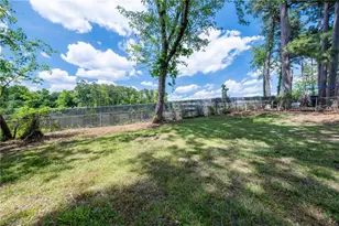 1608 Bailiff St, Greensboro, NC 27403 - Photo 5