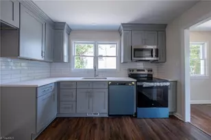 1608 Bailiff St, Greensboro, NC 27403 - Photo 9