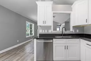 129 Orville Dr, High Point, NC 27262 - Photo 15