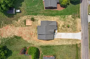 427 Garland Dr, Lexington, NC 27295 - Photo 23